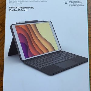 iPad Combo Touch Case/Keyboard